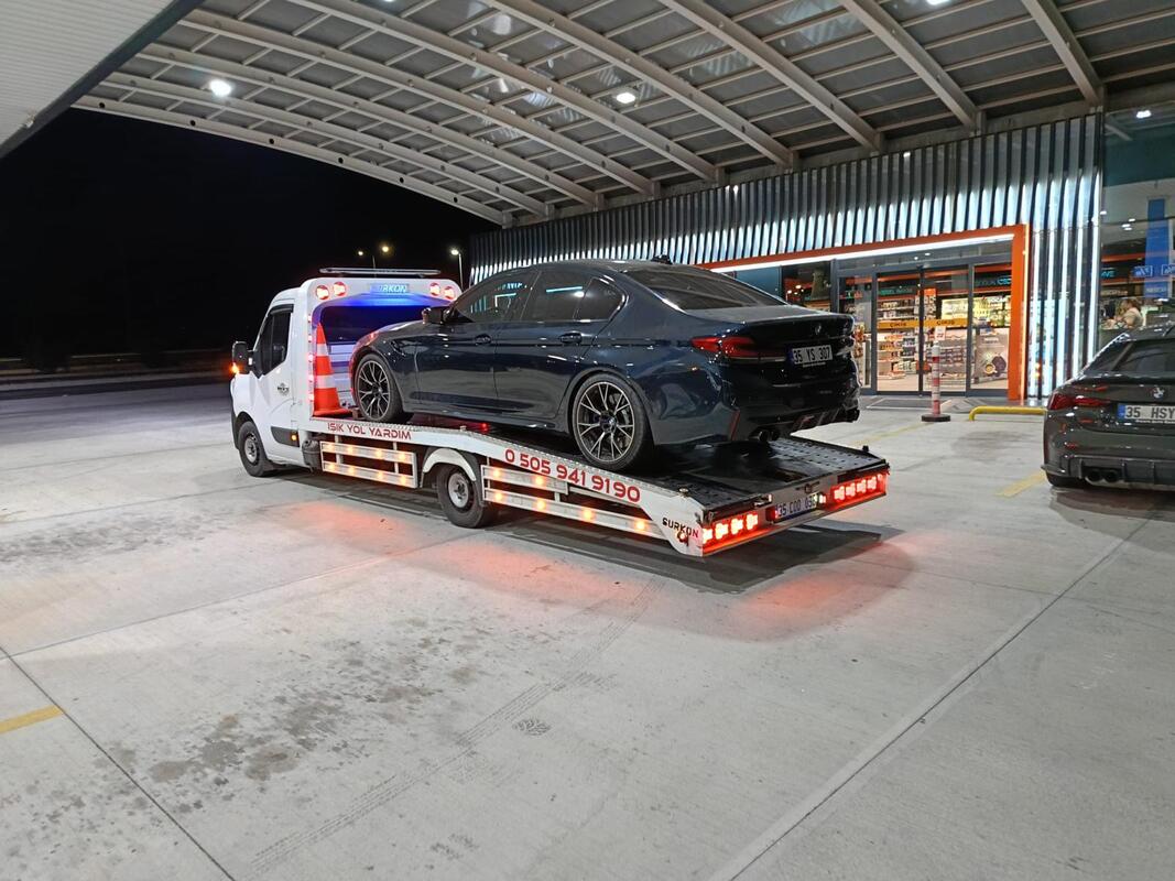 Çeşme Oto Çekici - BMW